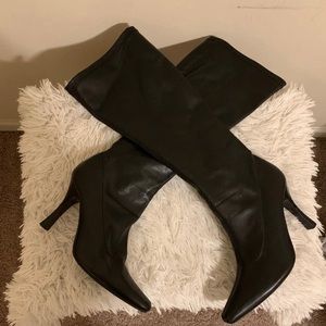 JLo Knee High Stiletto Heel Boot size 9